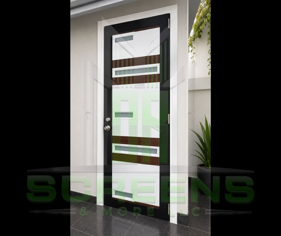 Puerta moderna fabricada por OR Screens & More