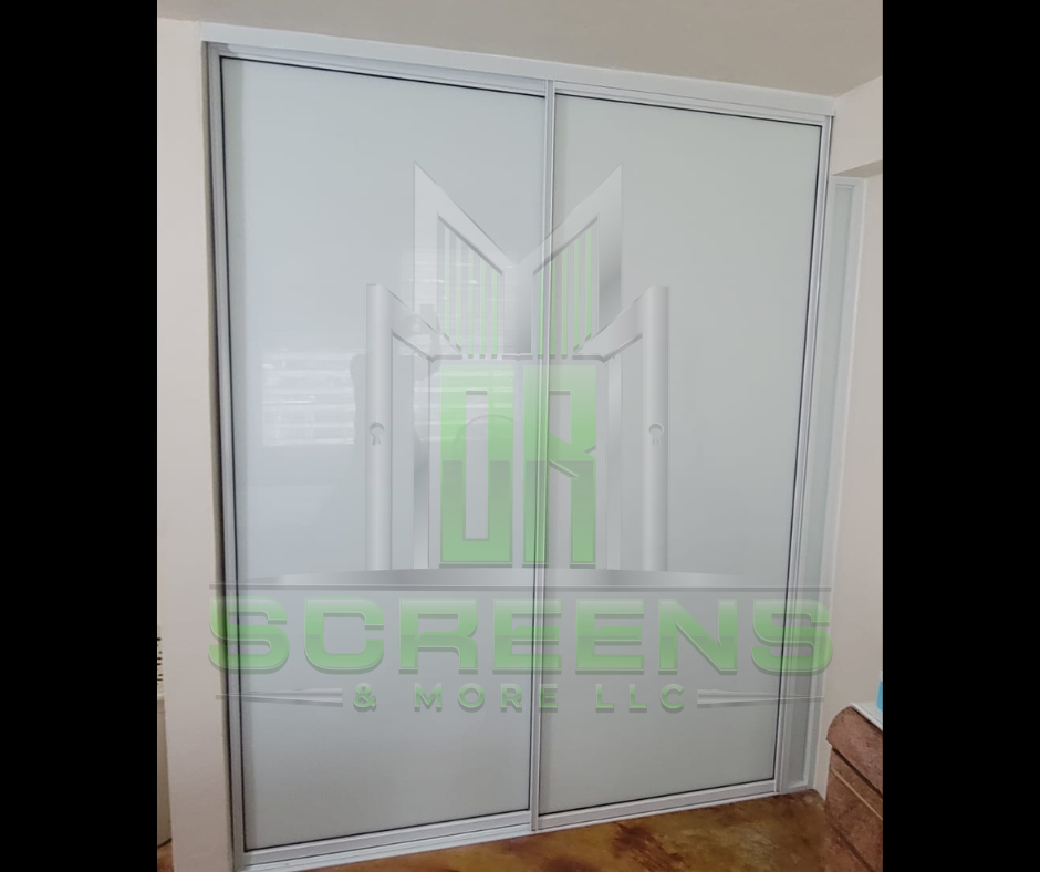 Puerta de closet fabricada a la medida 15
